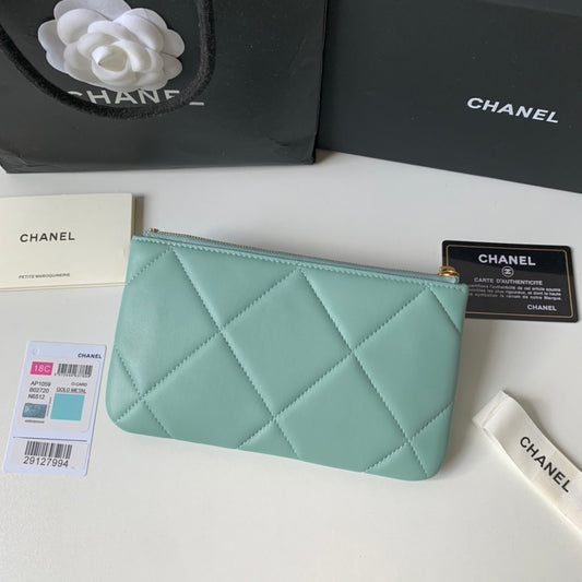 CHANEL 19系列小羊皮大格子零錢包