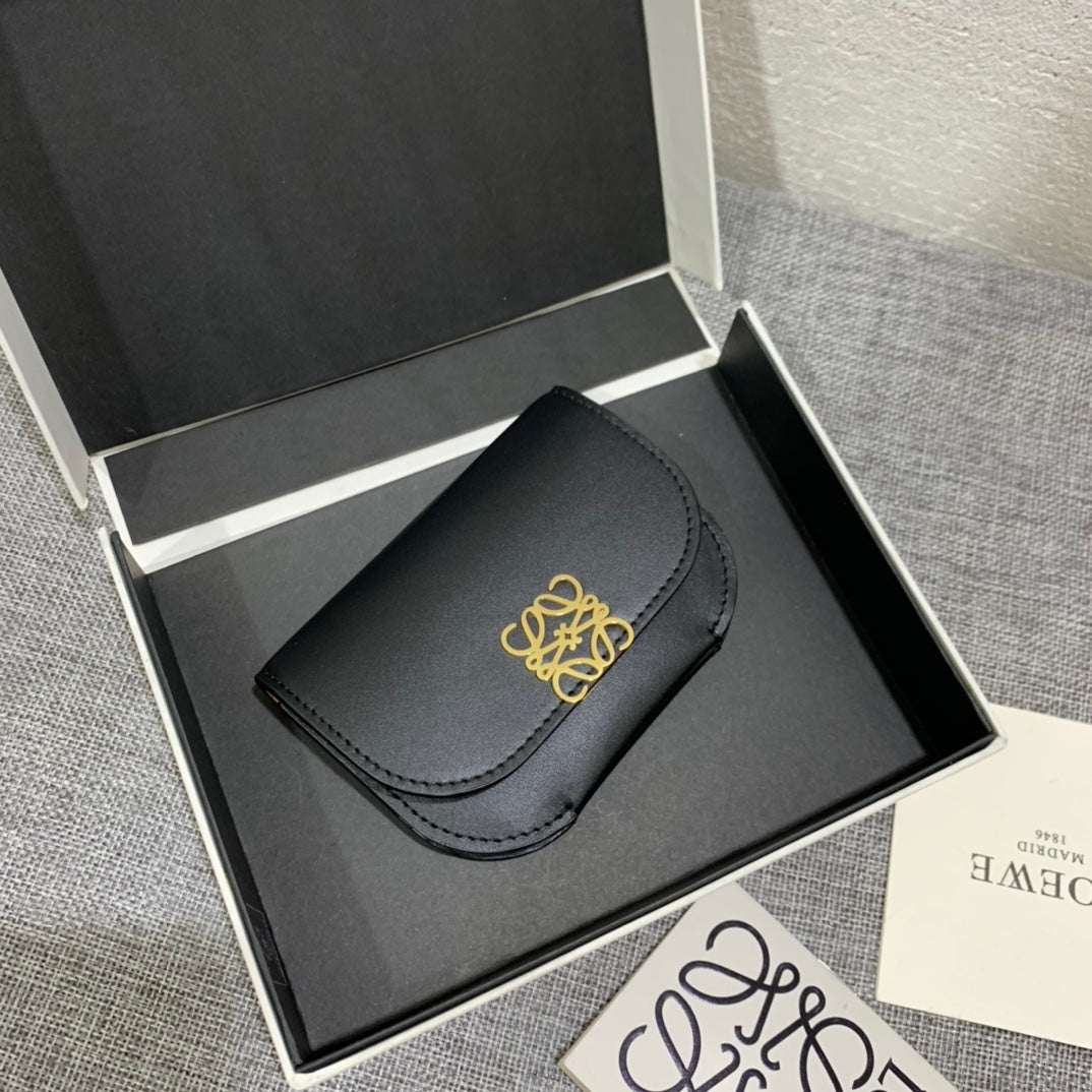 Loewe Goya 系列絲綢小牛皮卡包