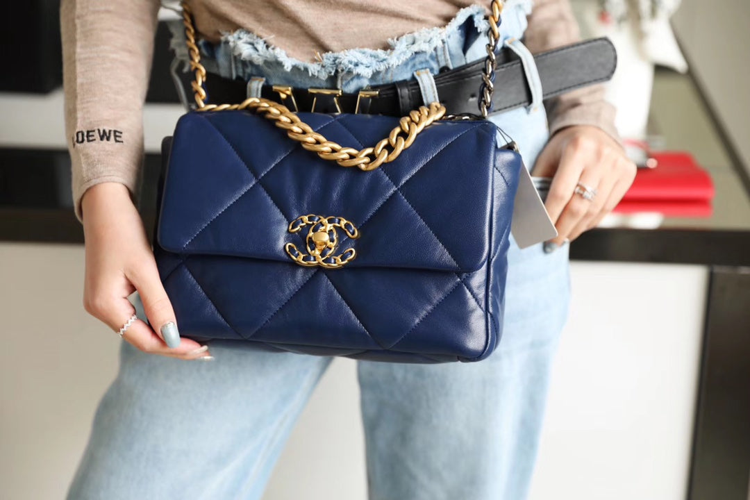 Chanel 19Bag-小號深藍