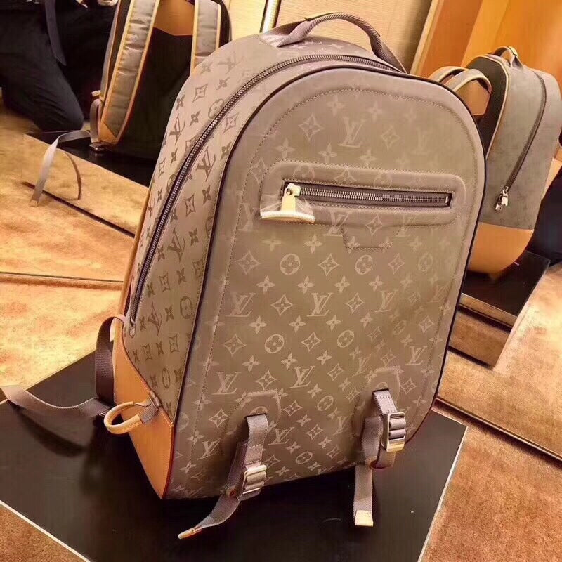 Lou-Monogram Titanium 大號 後背包