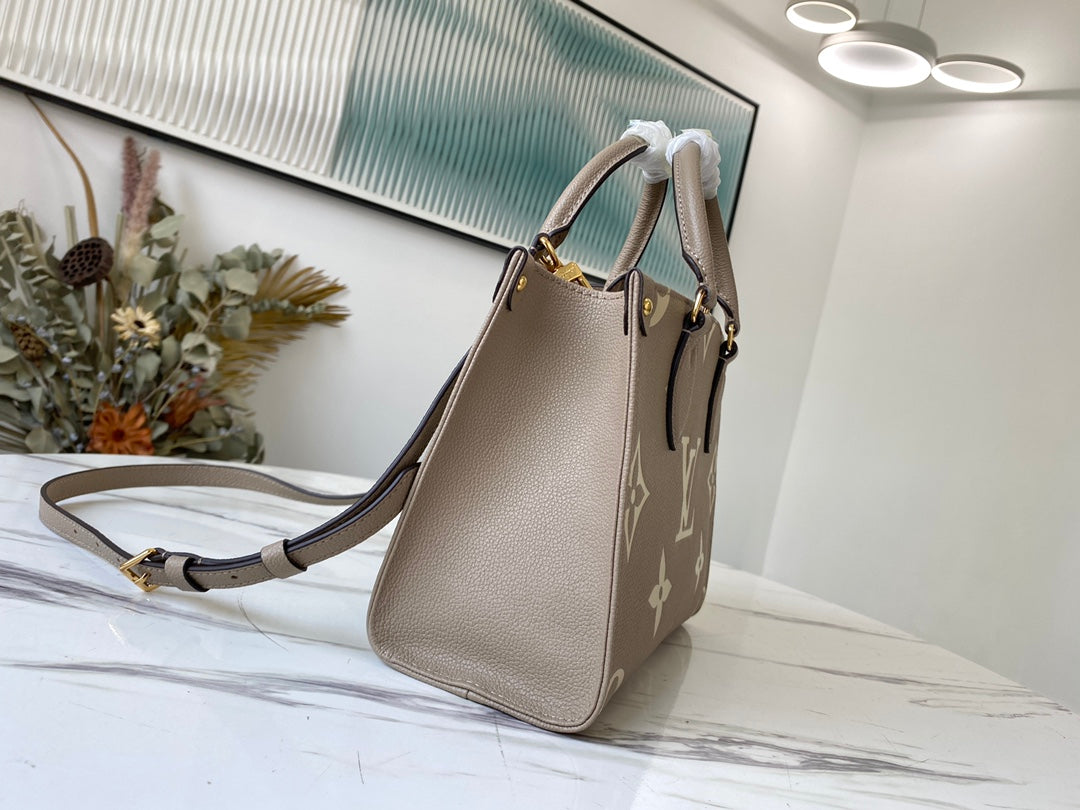 M45779 路L家-Onthego Tote 包 小號 大象灰奶白色
