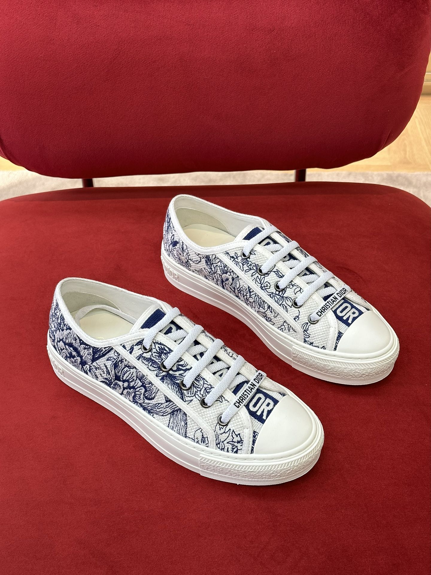 迪D家-2023春夏新顏色 刺繡板鞋 藍色