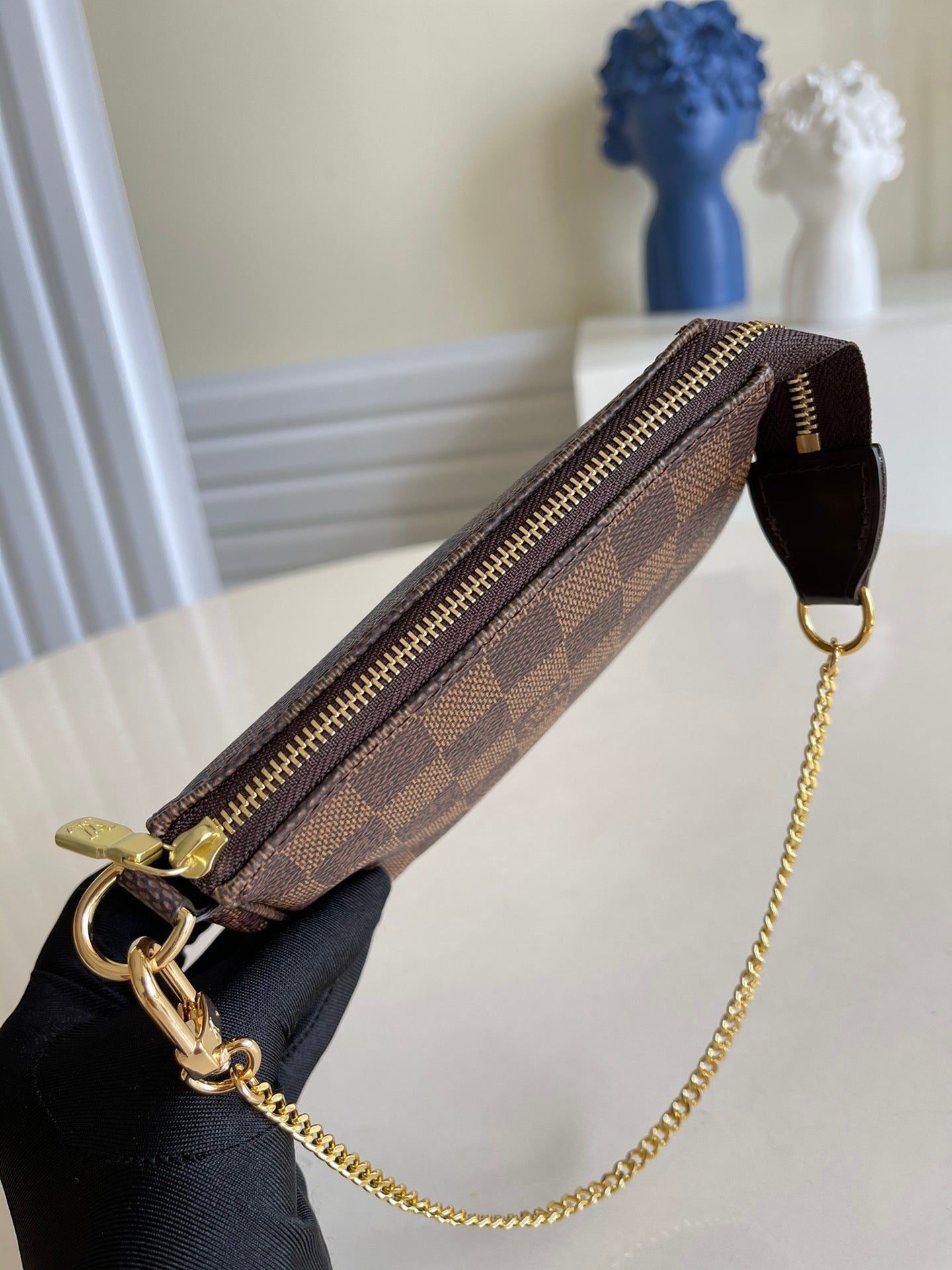 LV M58010咖格 MINI POCHETTE ACCESSORIES 小手袋