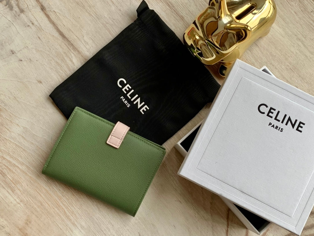 Celine 中夾-STRAP粒面小牛皮錢包