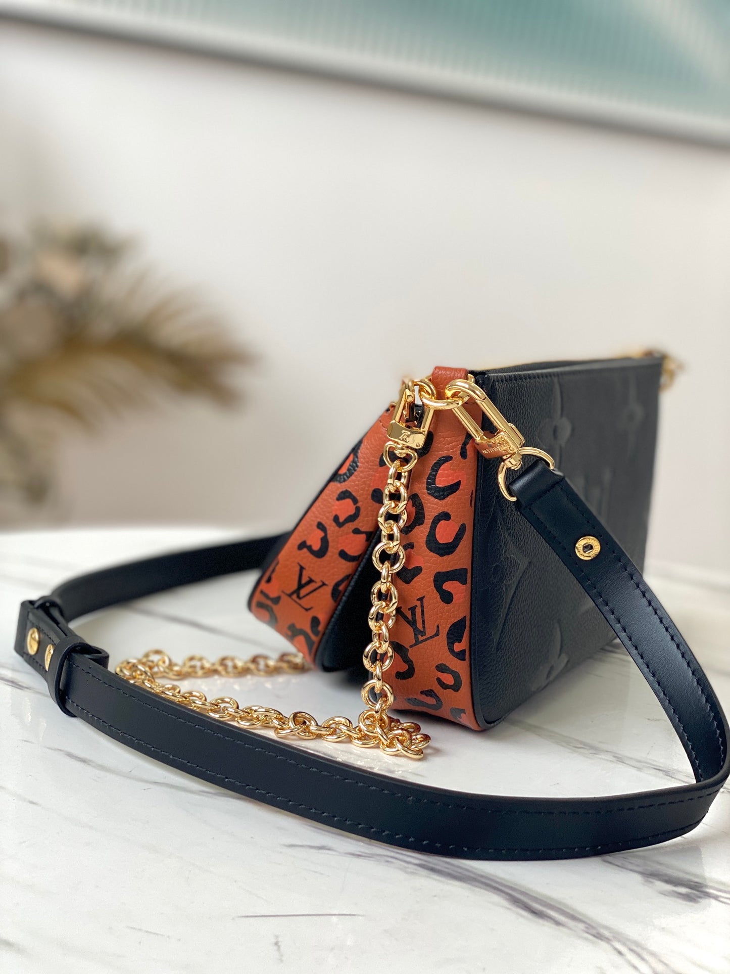 M80399 路L家-豹紋系列 Multi Pochette Accessories 手袋 三合一包