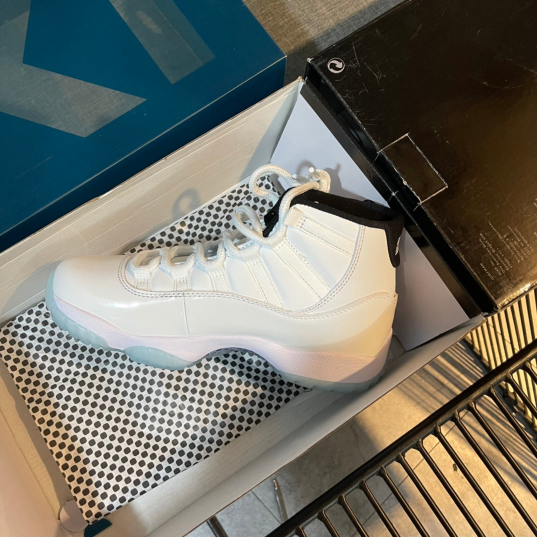 N1K-AJ11 籃球鞋 運動鞋 白色