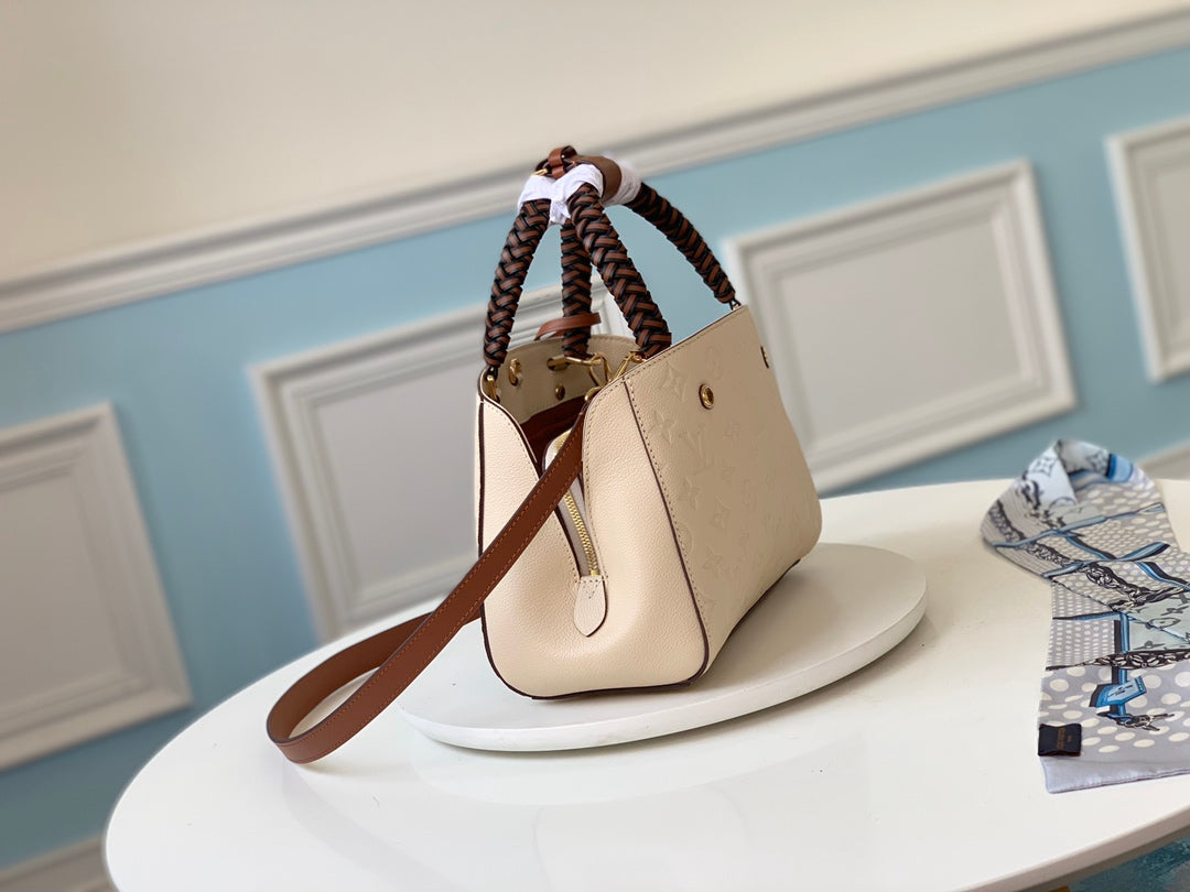 M53940 路L家-2019 秋季款 Montaigne 手袋 小號
