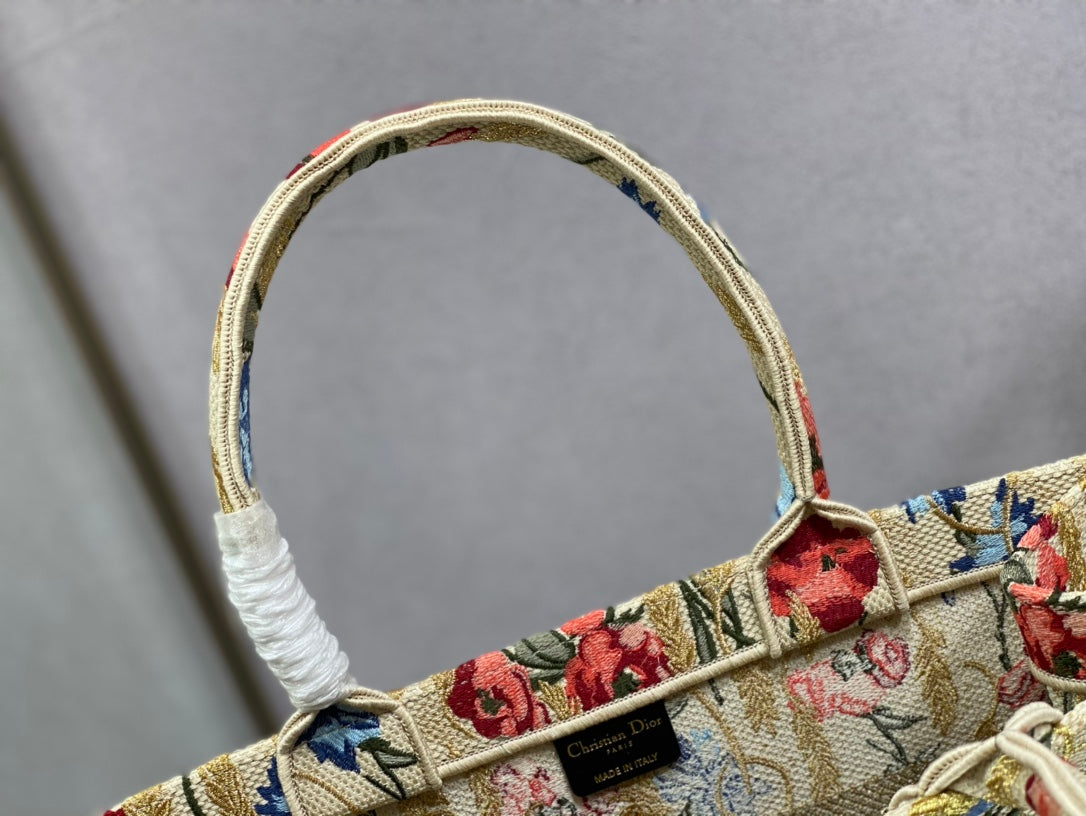 Dior Book Tote-小號36.5cm-新年限定花卉