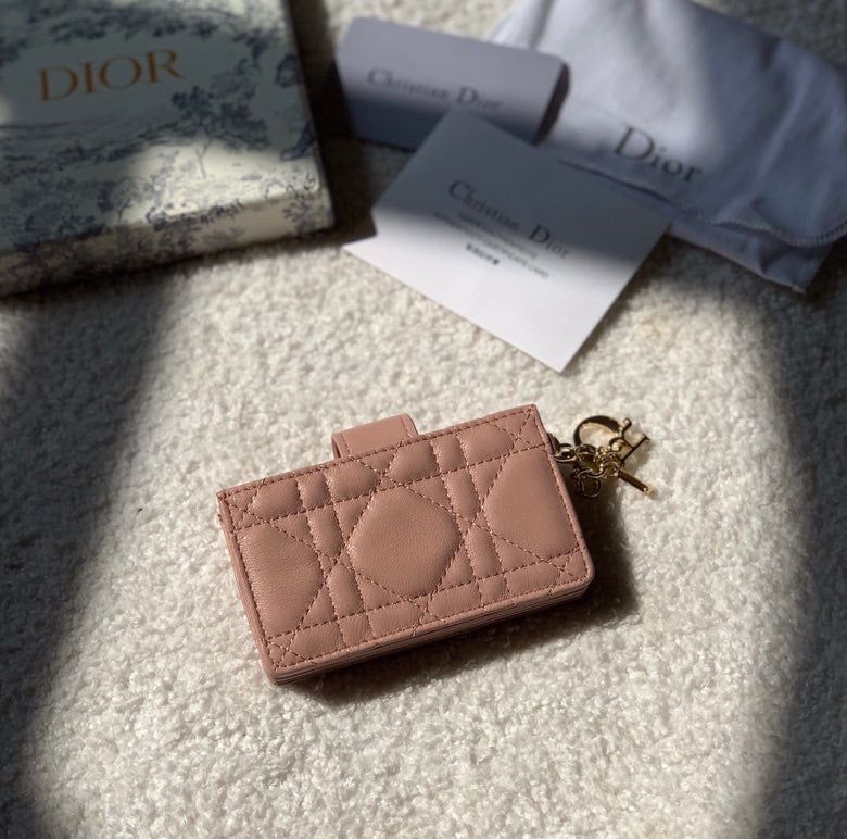 Dior 風琴卡包
