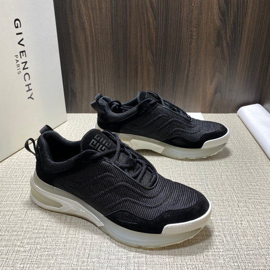 Giv-聯名款 運動鞋 黑色