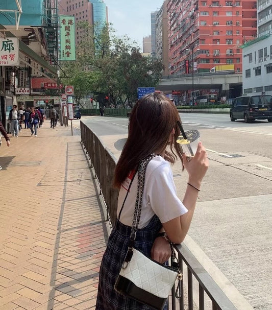 小香家-小號流浪包上身照-網路參考圖