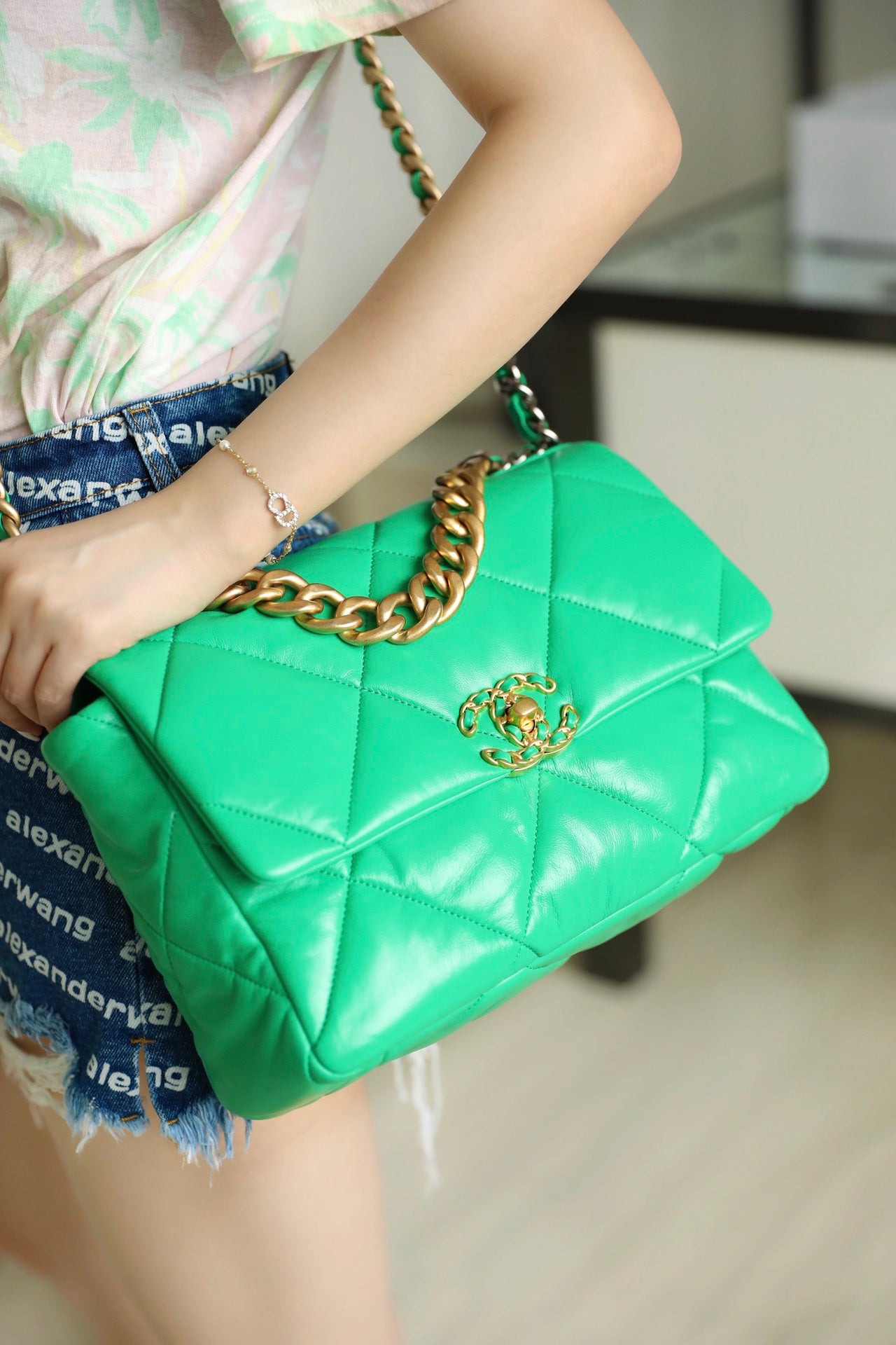 Chanel 19Bag-中號青草綠