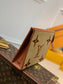 LV M80351杏色 Ｍ47542盥洗袋