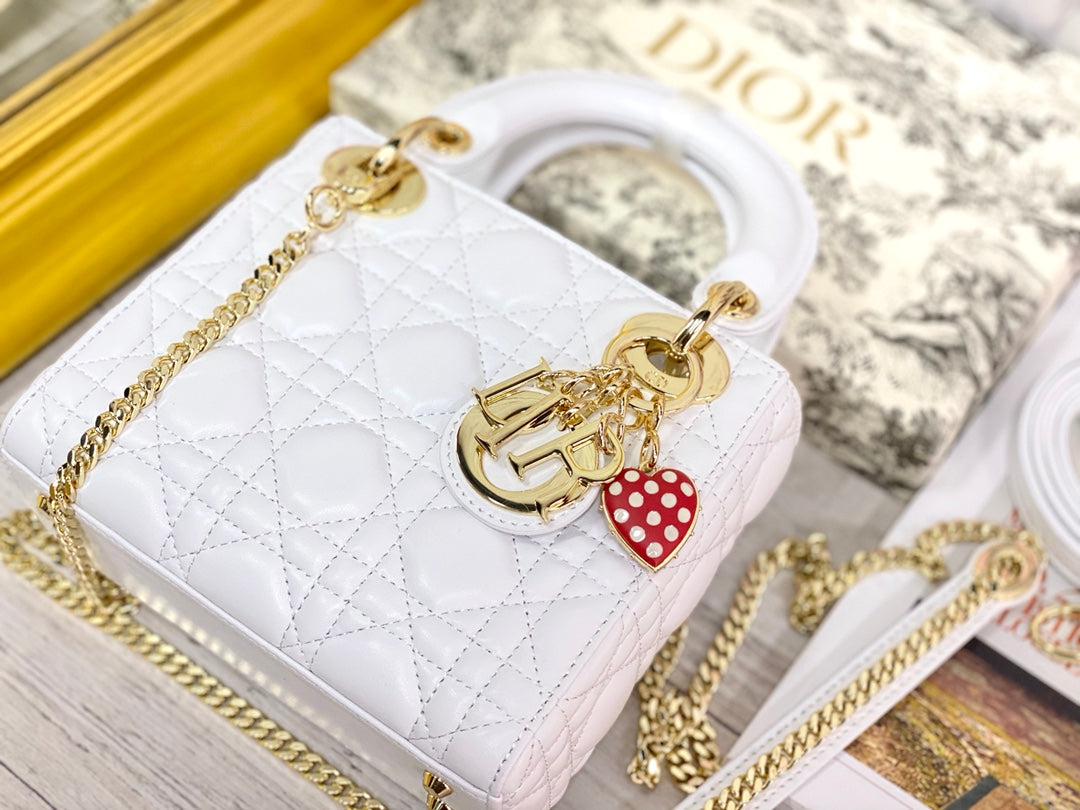 Dior-Mini Lady Dior手袋-三格黛妃-17cm-白色愛心釦