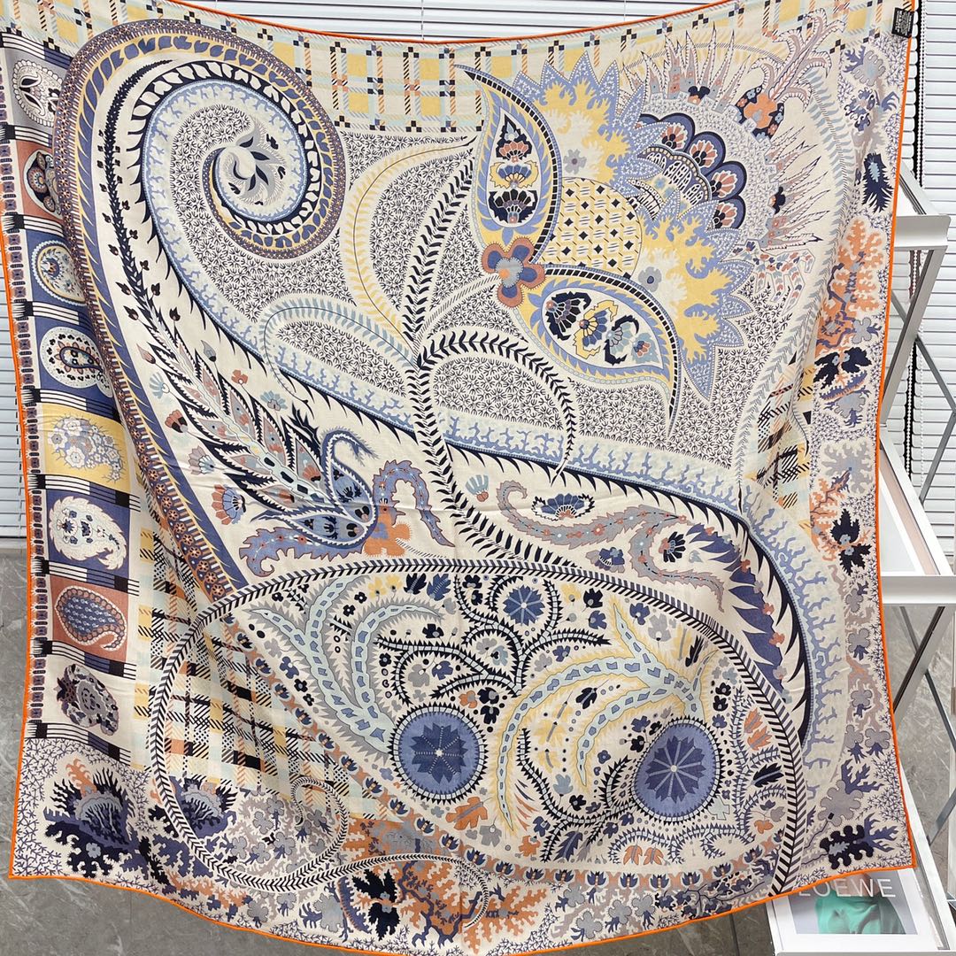 小愛款-雙面大絲巾 136cm-30%真絲70%羊毛