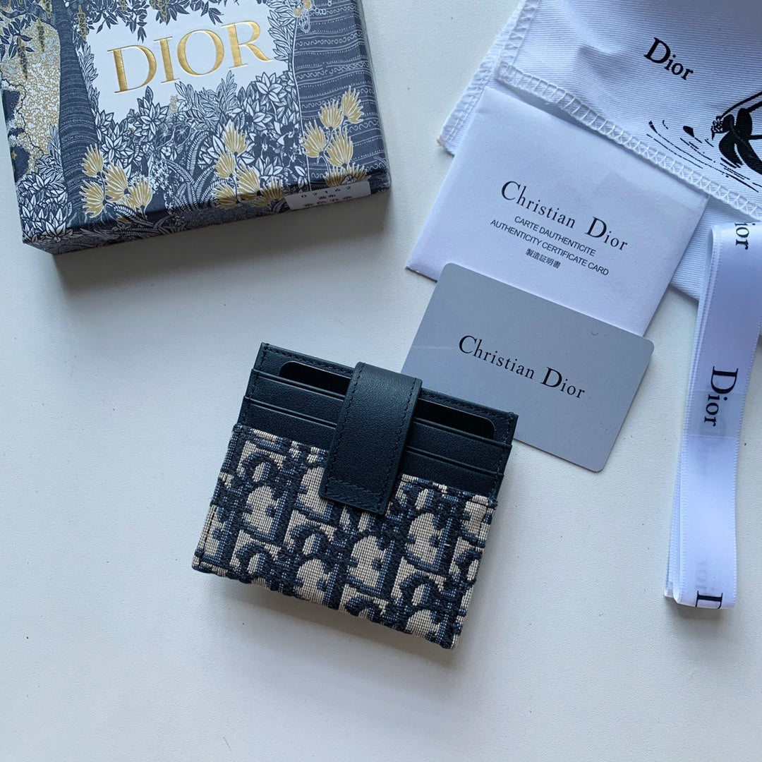Dior 老花卡包