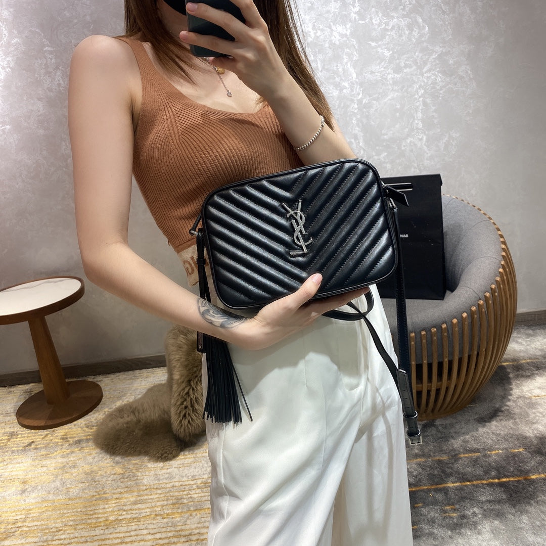 聖Y羅-Lou Bag 相機包-黑色銀扣