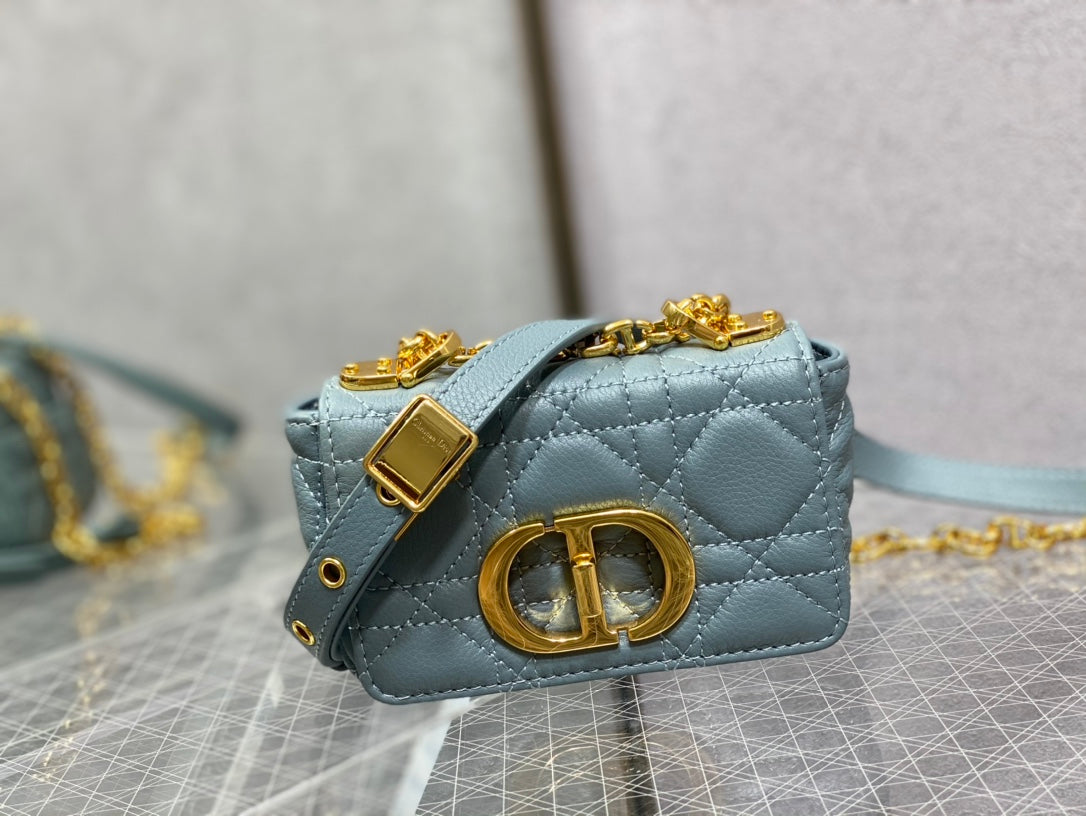 Dior-micro系列  霧霾藍