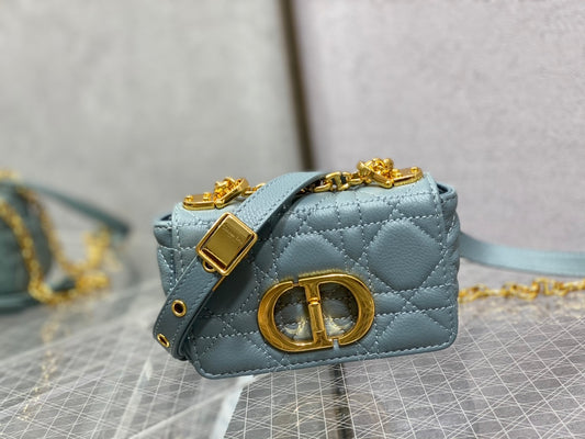 Dior-micro系列  霧霾藍