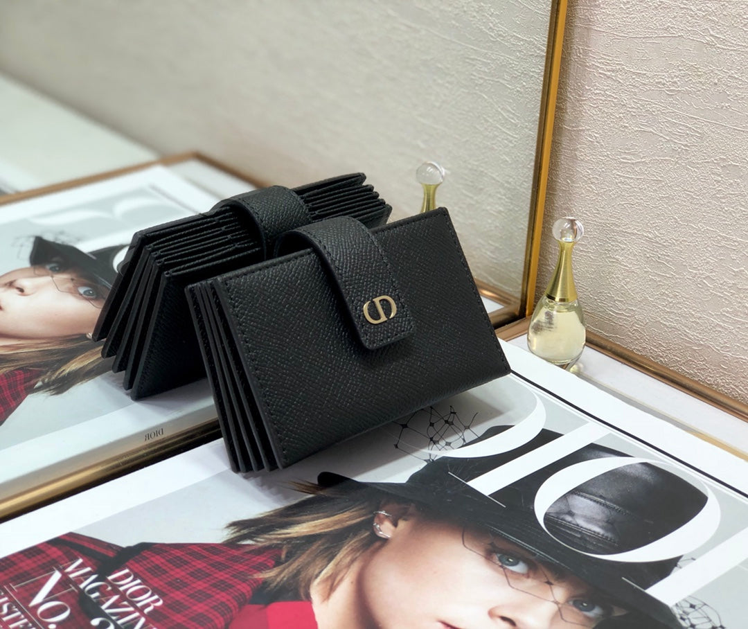 Dior 風琴卡包