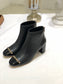 Salvatore Ferragamo鞋-馬蹄扣 粗跟短靴