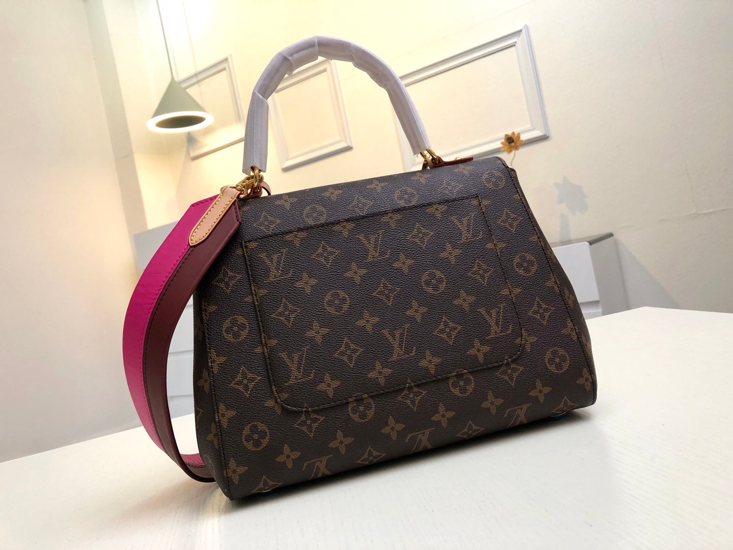 M42735 路L家-Monogram 秋冬新款 Cluny手袋 玫紅色