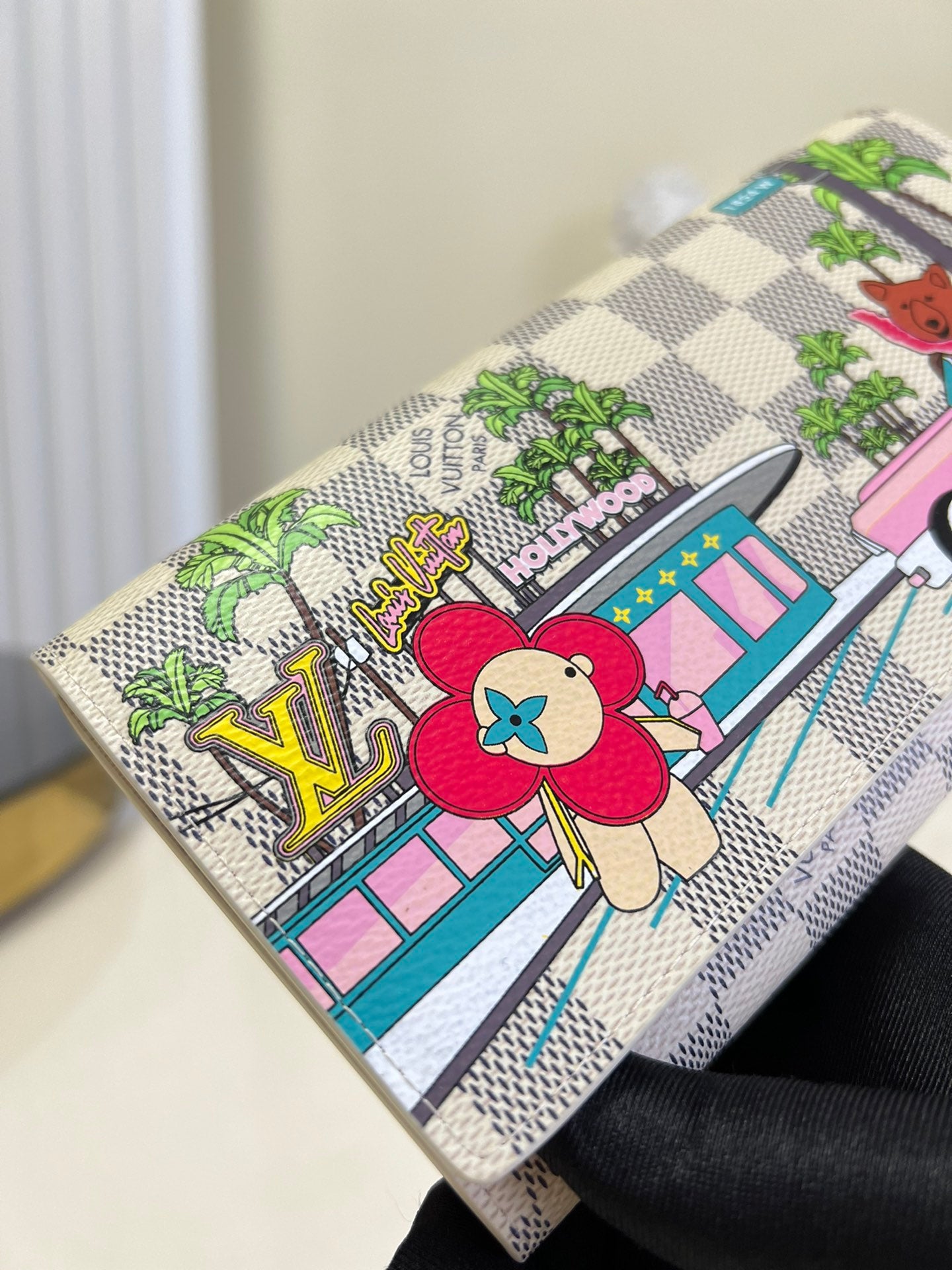 LV N80497 翻蓋長夾