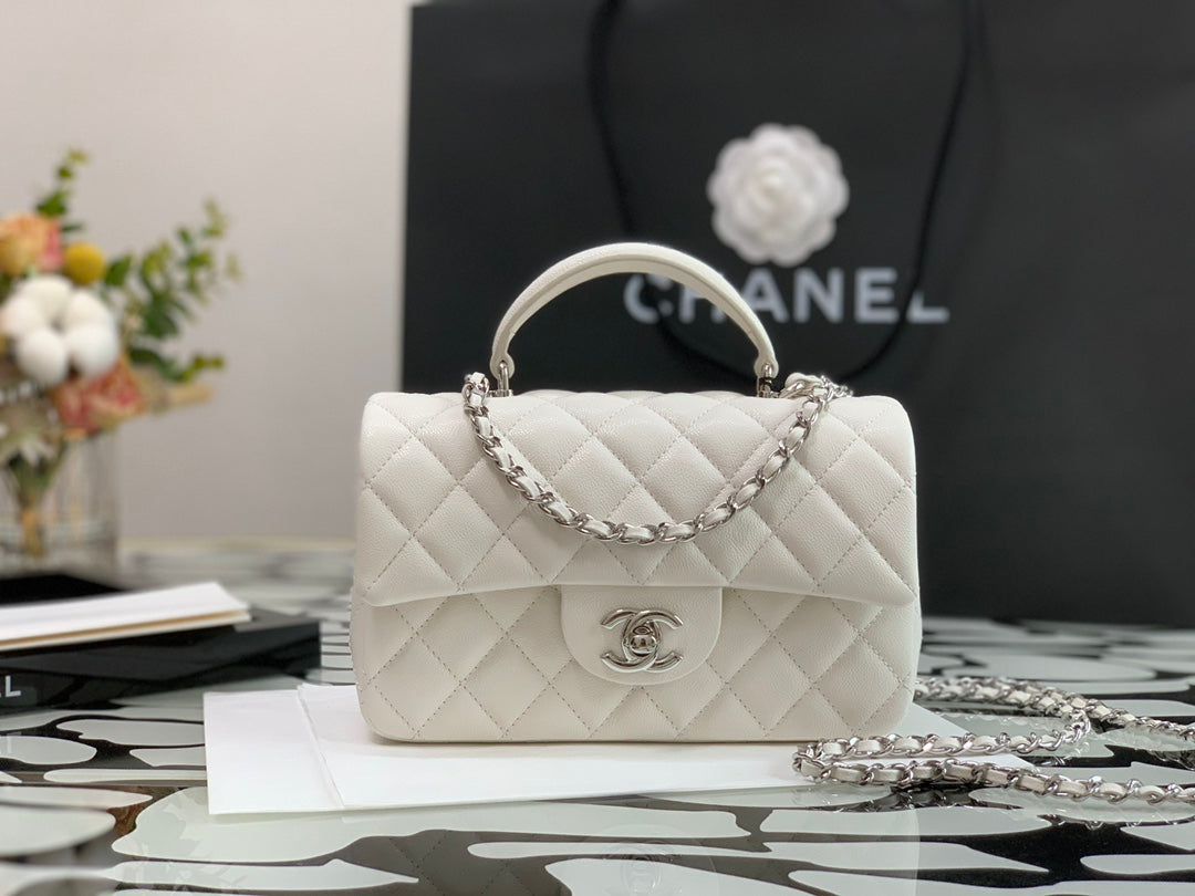 小香家-2021早春款 CF包 白色銀扣