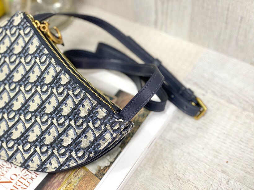 Dior Saddle 馬鞍包-三隔層 20cm