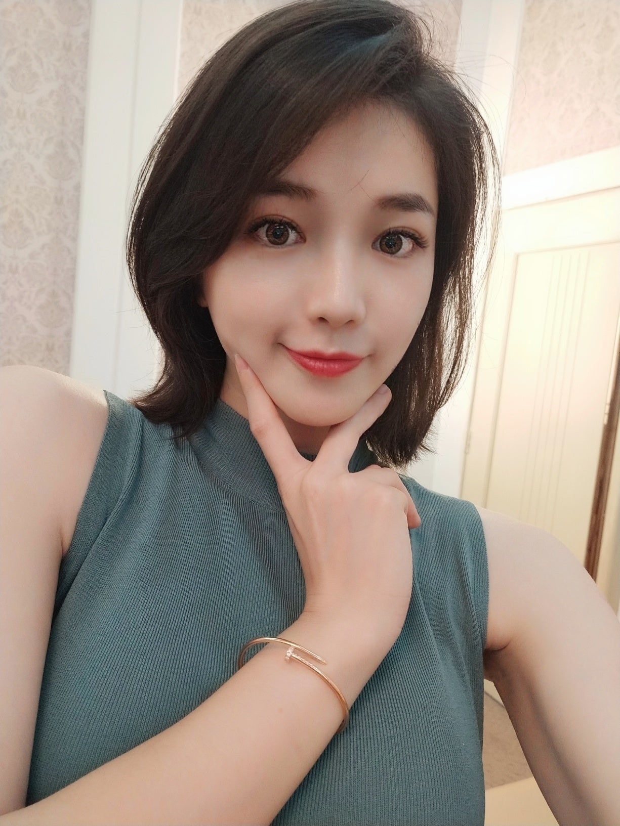 Cartier 細版釘子手鐲 玫瑰金半鑽