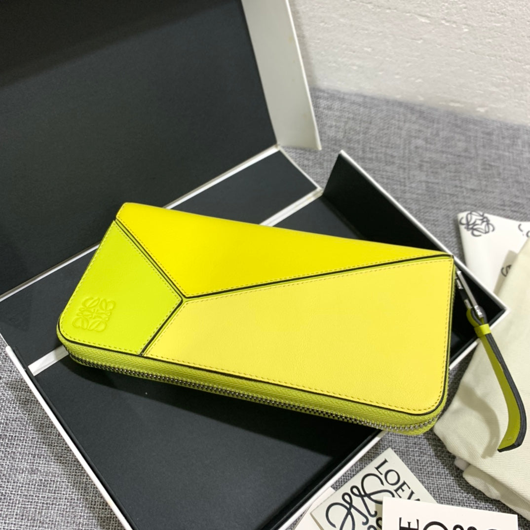 Loewe Puzzle zip around wallet 拉鍊長夾