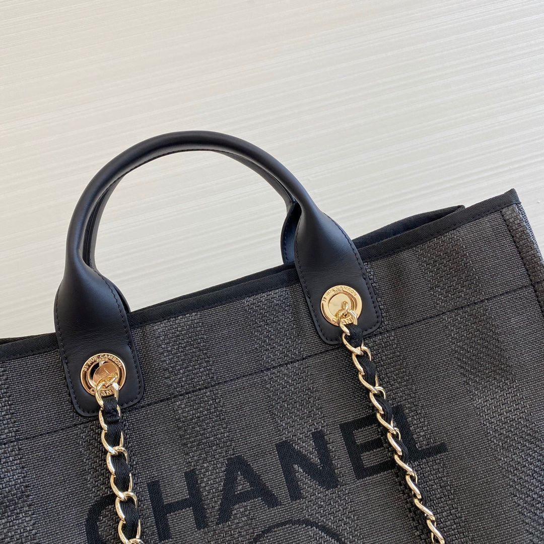 Chanel 大號黑色沙灘包