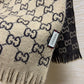 Gucci 雙面羔羊毛圍巾