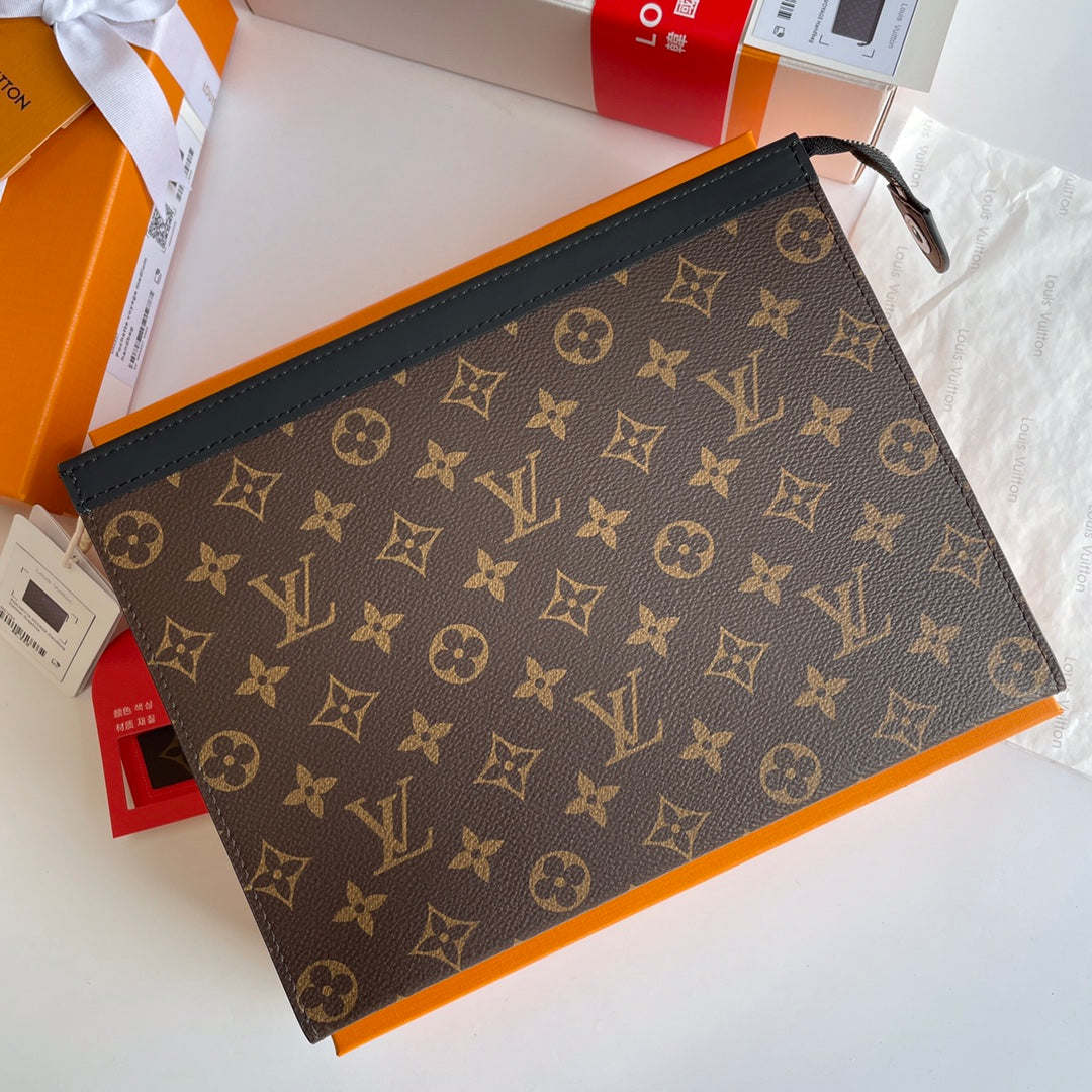 LV M61694 手拿包