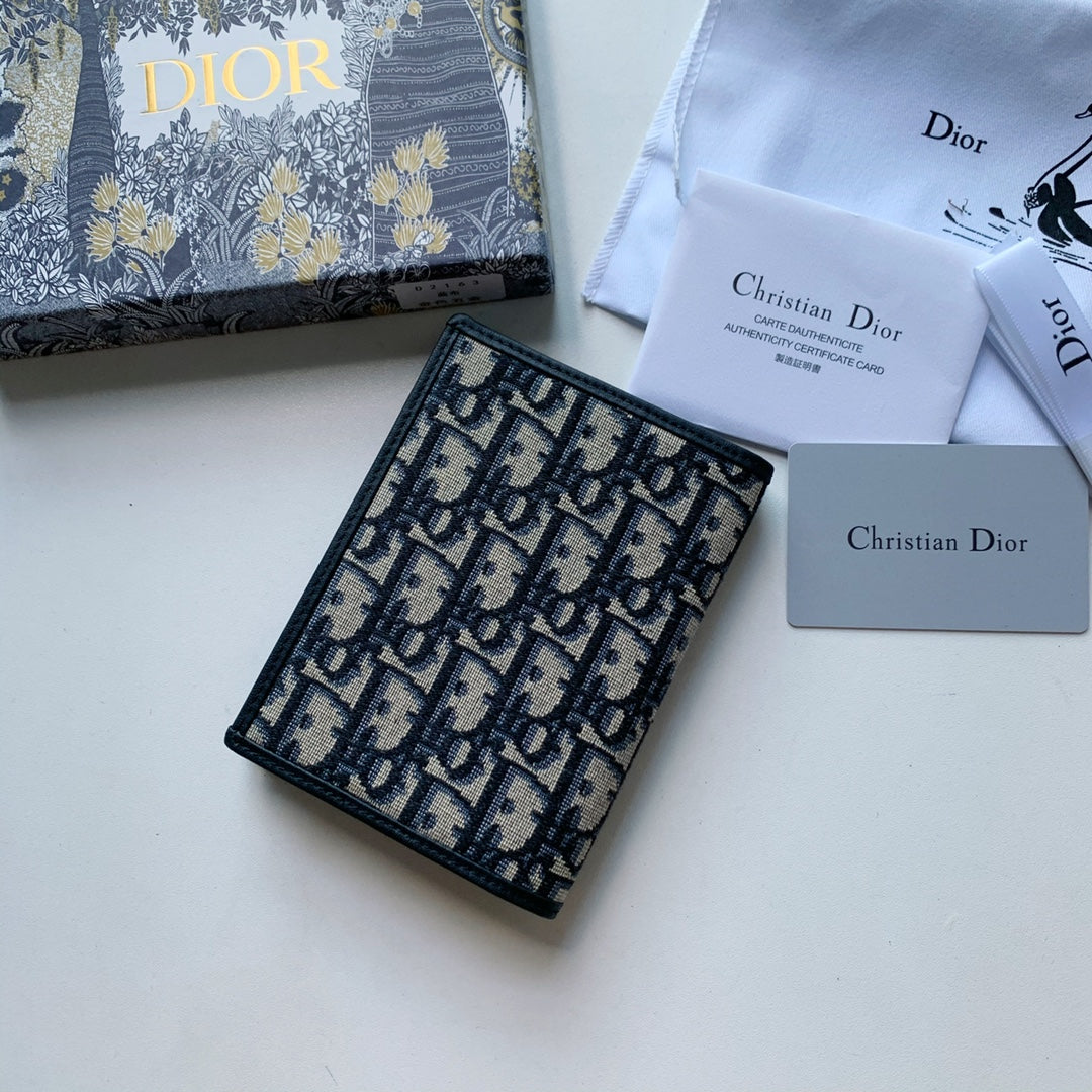 Dior 帆布老花護照夾