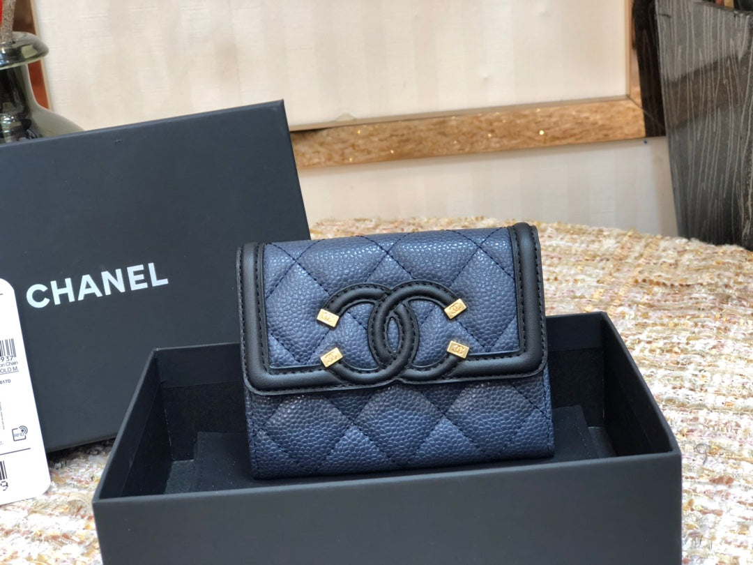 Chanel 復古CC荔枝牛皮-深藍色翻蓋雙層卡包-仿舊五金