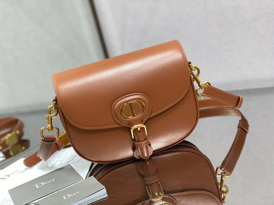 Dior Bobby-中號22cm-棕色牛皮