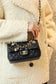 Chanel 吊墜徽章 mini CF