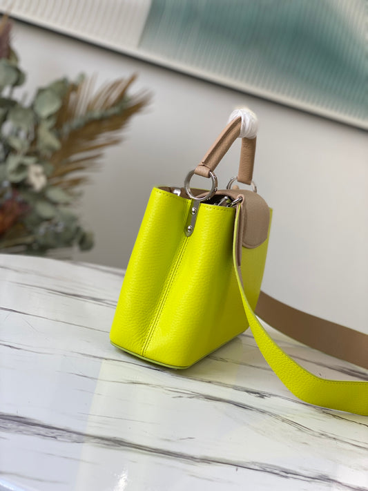 LV M57521 Capucines 小號手袋