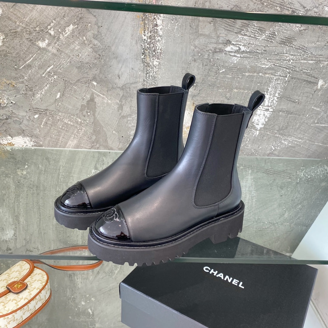 小香家-22FW 切爾西短靴（尺碼35-40）