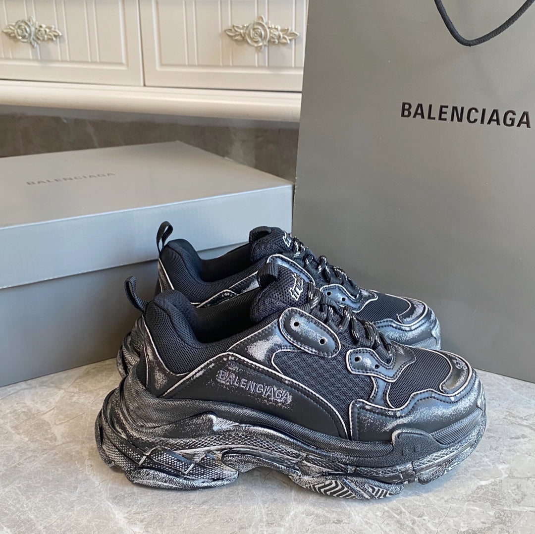 Balenciaga 巴黎世家-老爹鞋