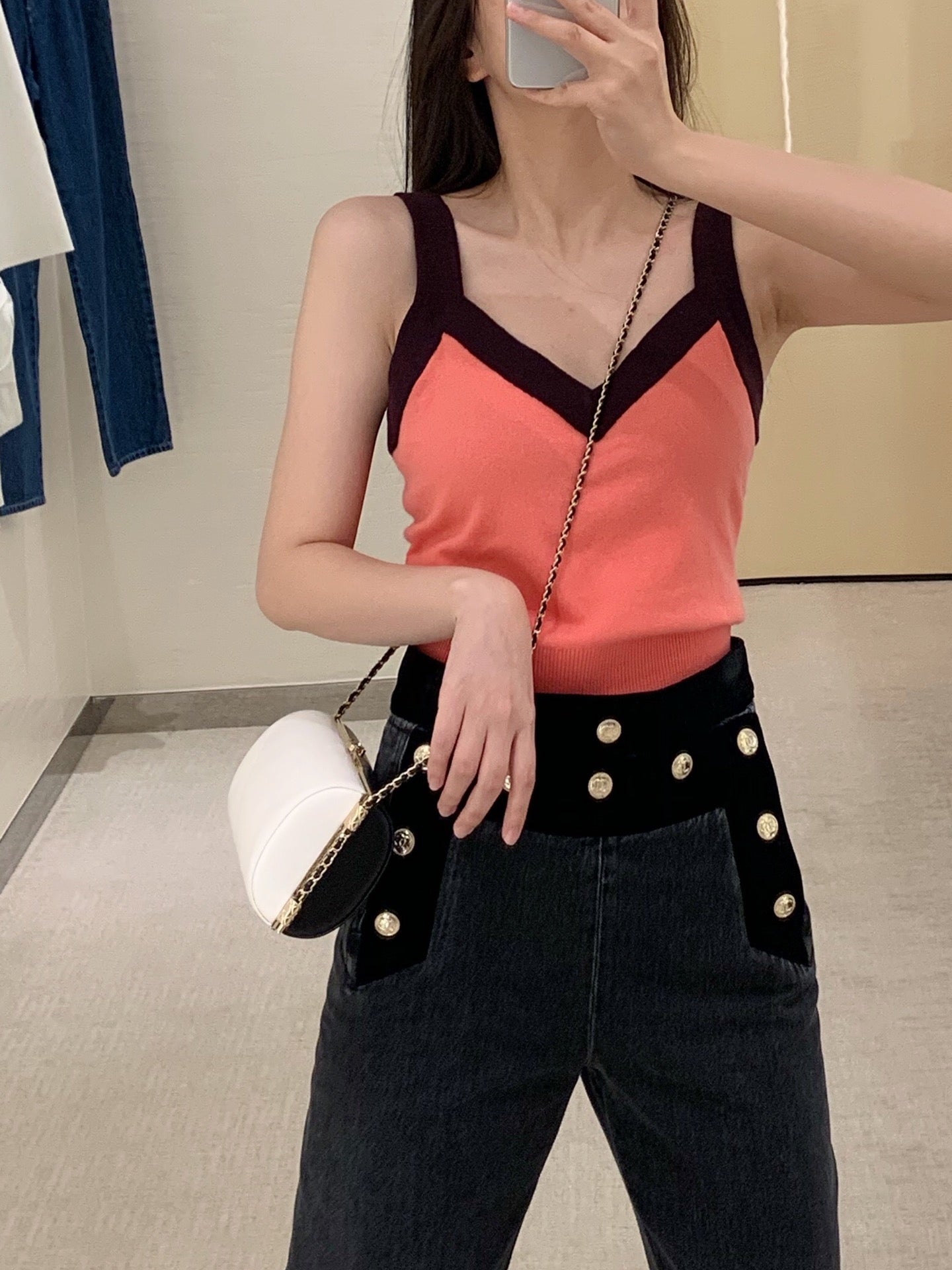 Chanel 2020高級手工坊系列黑白晚宴包