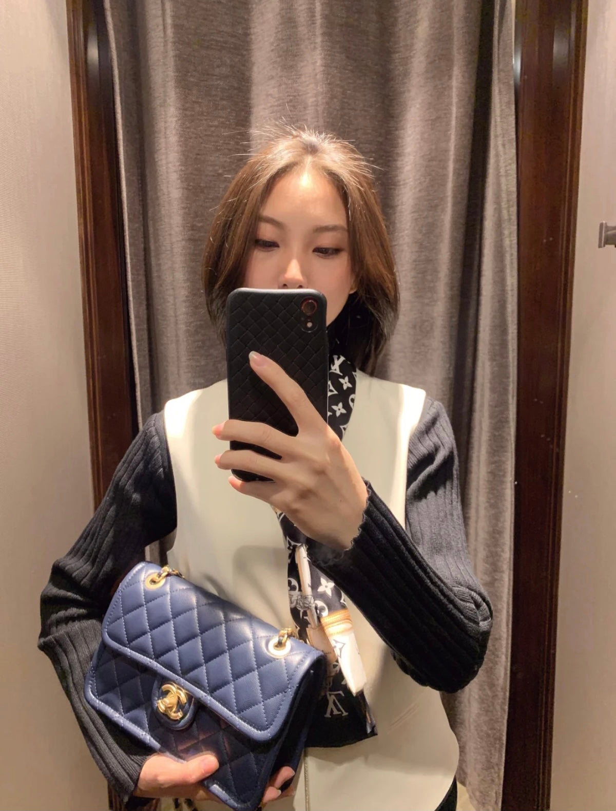 Chanel 中號豆腐包-海軍藍