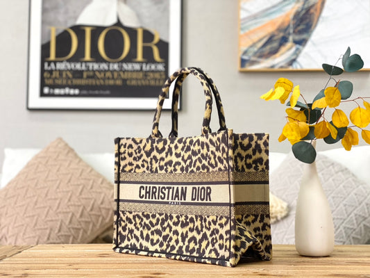 Dior Book Tote-小號36.5cm-豹紋刺繡