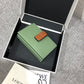 Loewe 搭扣小卡包或名片夾