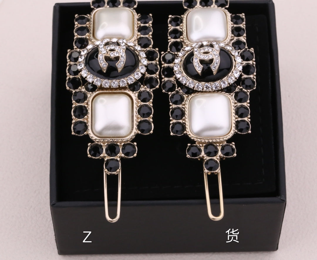 Chanel 髮夾