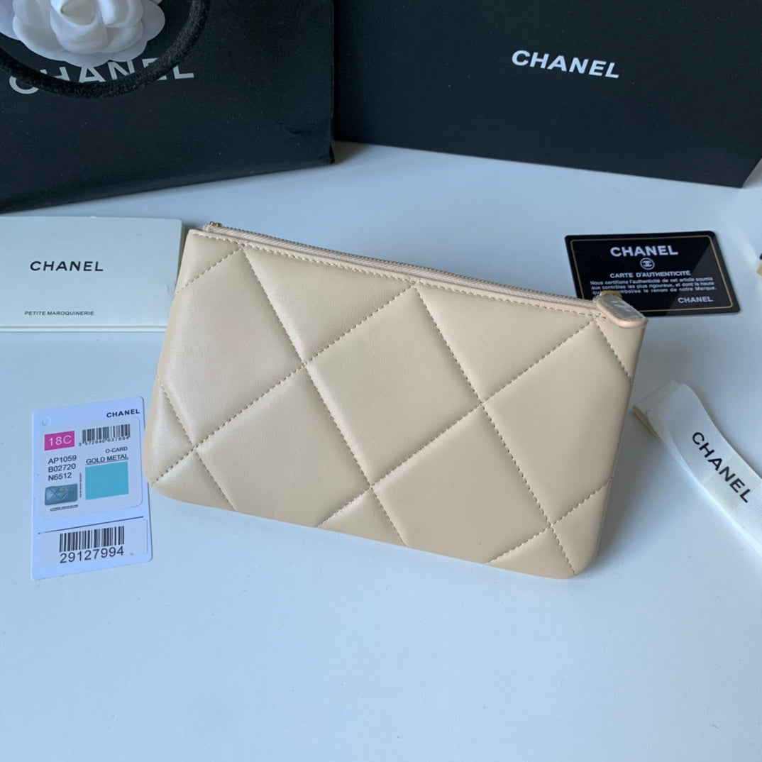 CHANEL 19系列小羊皮大格子零錢包
