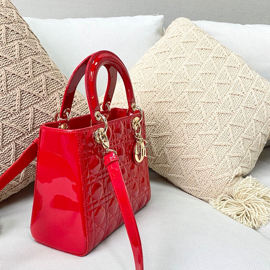 Dior Lady Dior 漆皮金扣-24cm-紅色