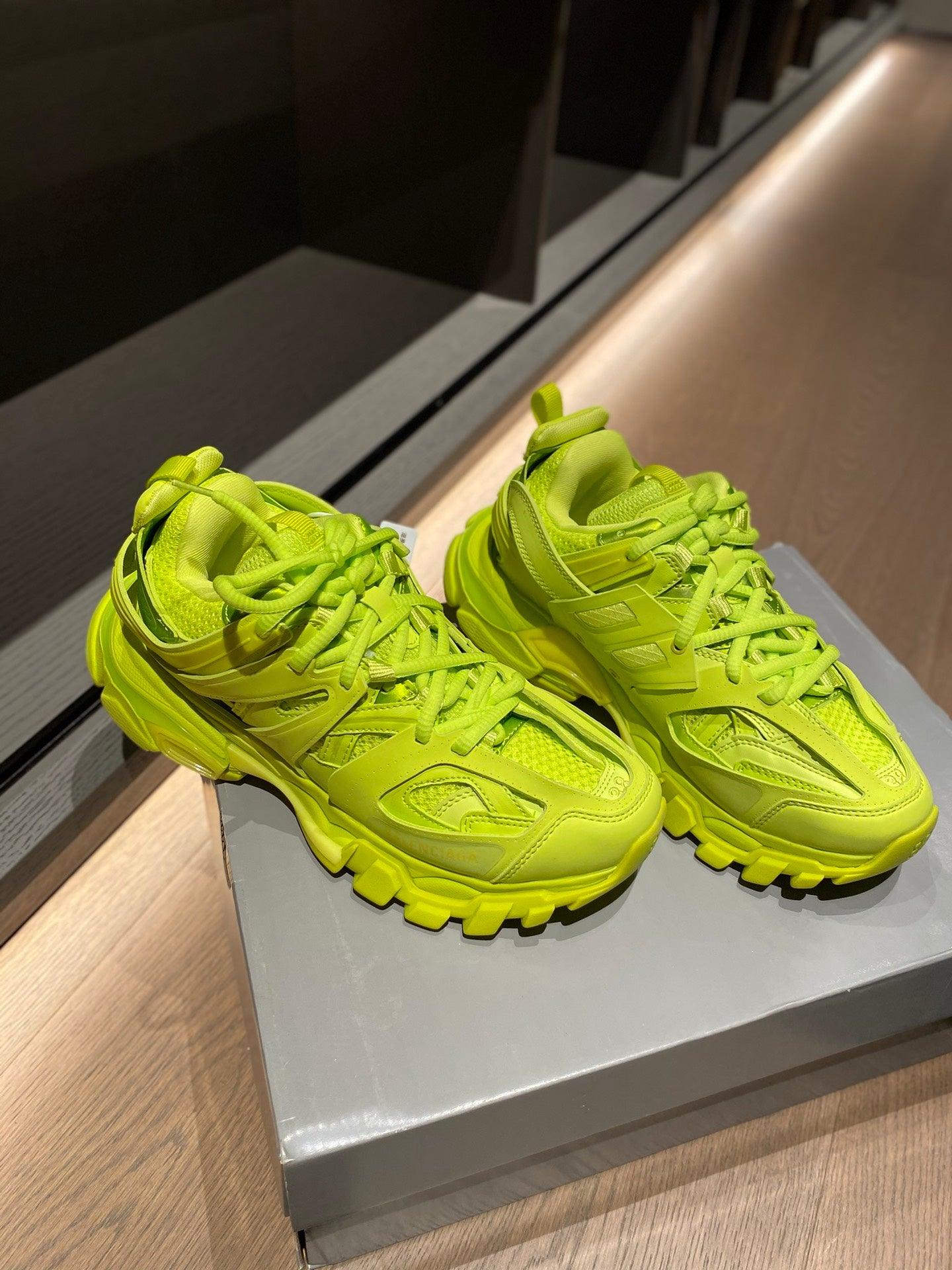 Balenciaga 巴黎世家-老爹鞋