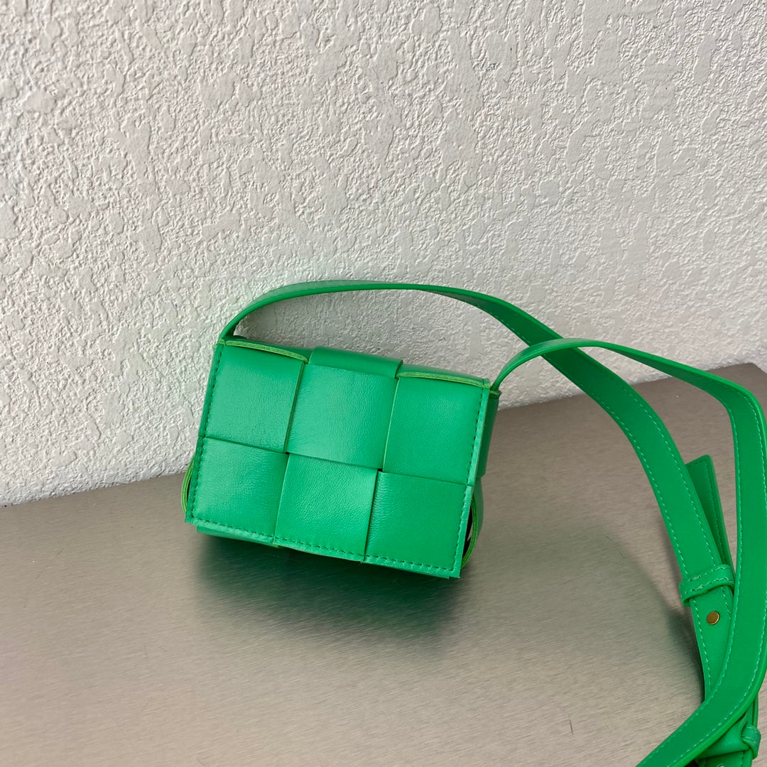 B編織-羊皮方格 Mini cassette Bag 迷你編織包 12x8x4cm